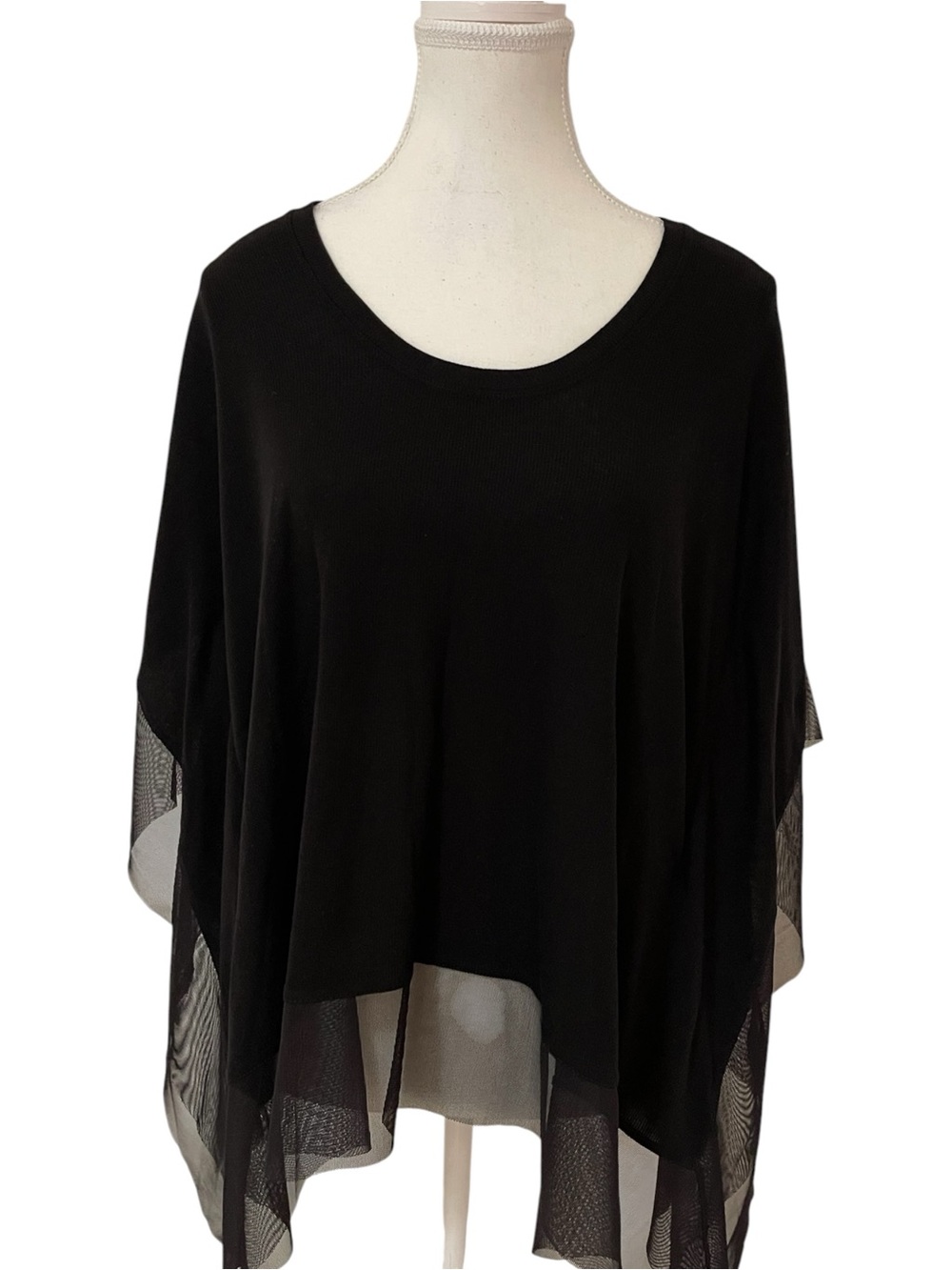 BCBG Maxazria Black Kaftan Top with Sheer Mesh Hem Tunic Size XS.